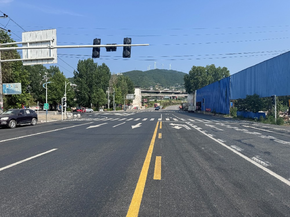 破舊立新！這段路取得新進(jìn)展